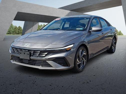 Fluid Metal 2024 Hyundai ELANTRA HEV Limited