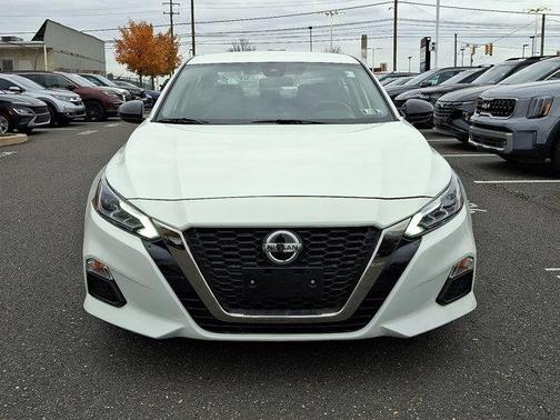 2020 Nissan Altima SR Intelligent AWD