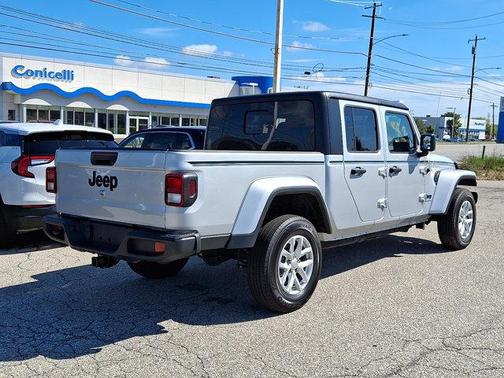 2023 Jeep Gladiator Sport S