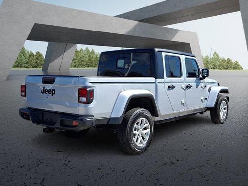 2023 Jeep Gladiator Sport S