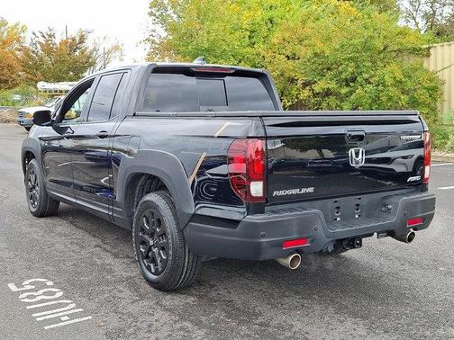 2022 Honda Ridgeline Black