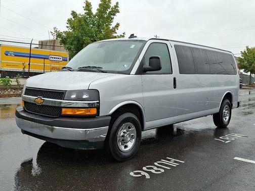 2025 Chevrolet Express 3500 RWD 3500 Extended Wheelbase LT