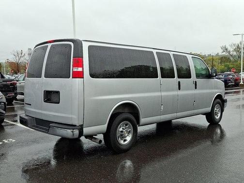 2025 Chevrolet Express 3500 RWD 3500 Extended Wheelbase LT