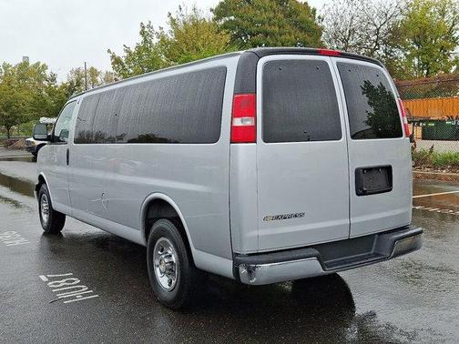 2025 Chevrolet Express 3500 RWD 3500 Extended Wheelbase LT