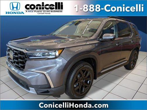 2025 Honda Pilot Touring 8-Passenger