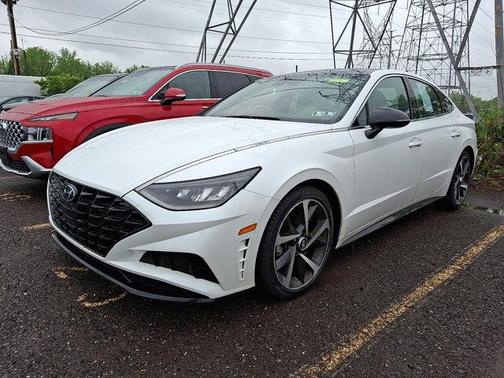 2022 Hyundai SONATA SEL Plus