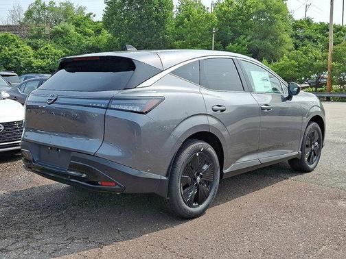 2025 Nissan Murano SV