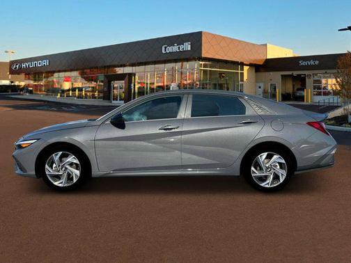 2025 Hyundai ELANTRA Sport