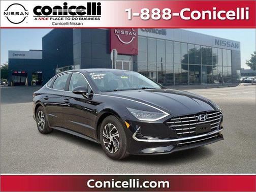 2023 Hyundai SONATA Hybrid Base