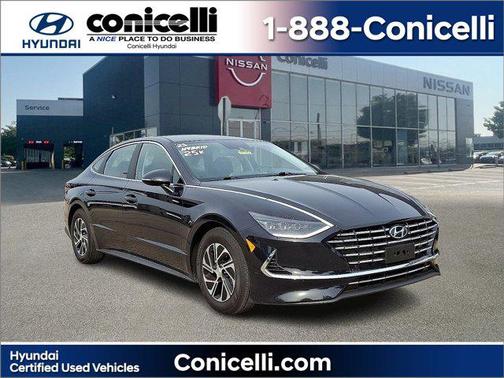 2023 Hyundai SONATA Hybrid Base