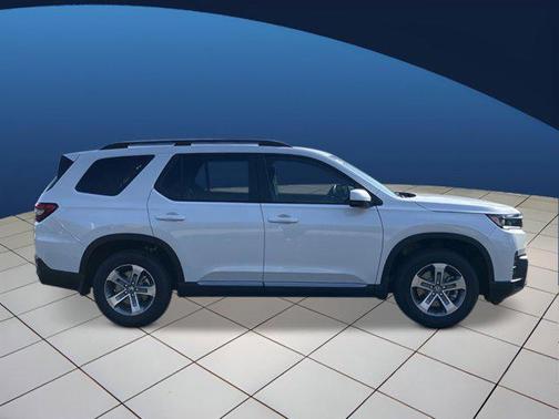 Platinum White Pearl 2026 Honda Pilot EX-L