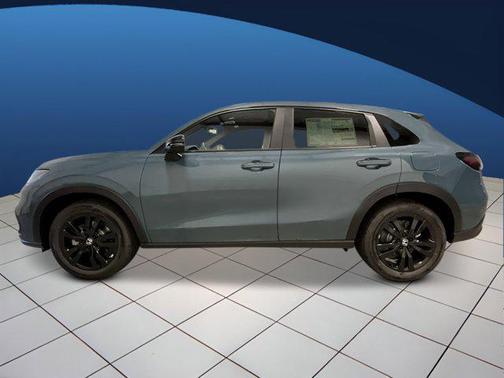 Nordic Forest Pearl 2027 Honda HR-V Sport
