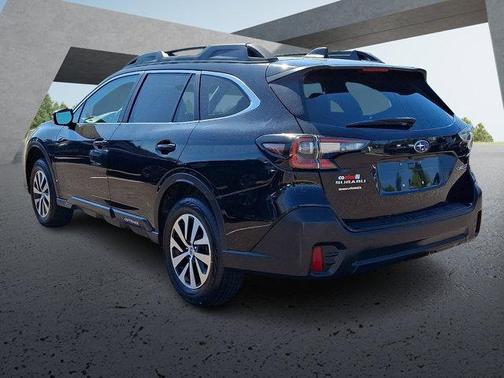 Crystal Black Pearl 2020 Subaru Outback Premium