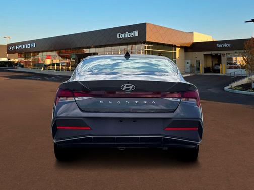 Ecotronic Gray 2026 Hyundai ELANTRA SE