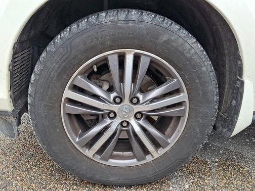 2016 INFINITI QX60 Base