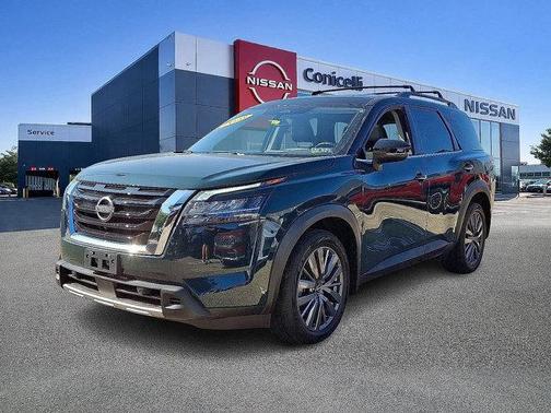 2023 Nissan Pathfinder SL 4WD