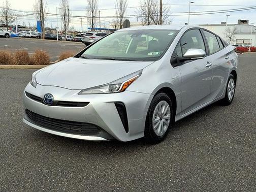 2022 Toyota Prius L