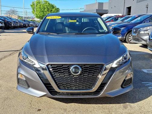 2022 Nissan Altima SR VC-Turbo FWD