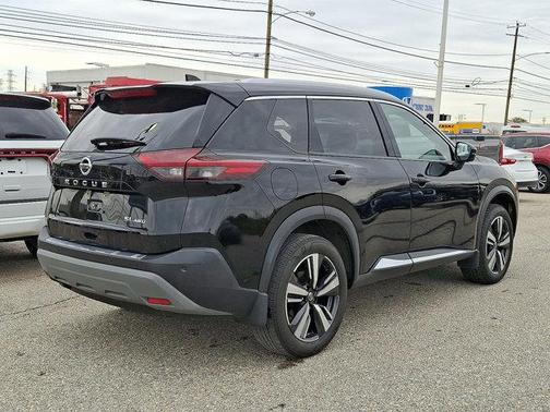2021 Nissan Rogue SL