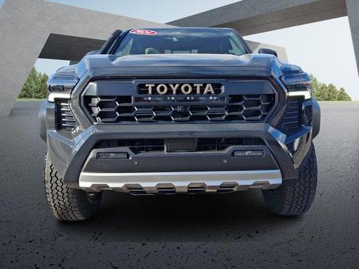 2024 Toyota Tacoma Hybrid Trailhunter