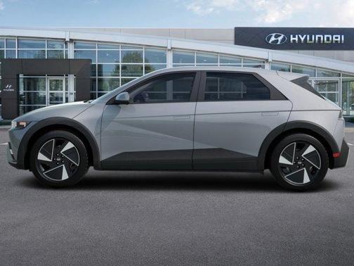 2025 Hyundai IONIQ 5 SE Standard Range