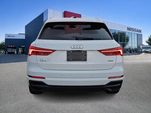 2023 Audi Q3 Premium 45 TFSI S line quattro Tiptronic