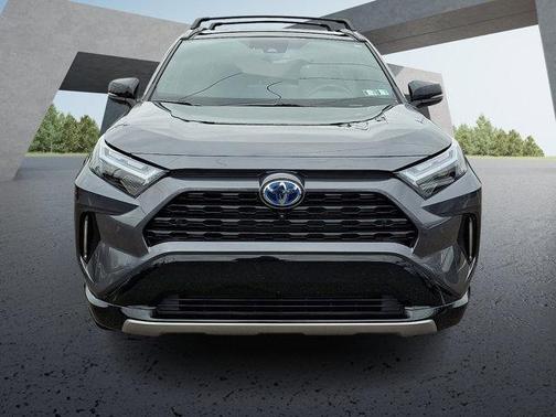 2023 Toyota RAV4 Hybrid SE