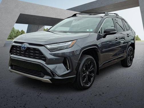 2023 Toyota RAV4 Hybrid SE