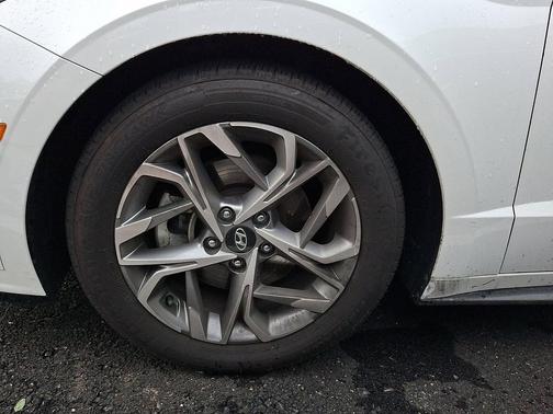 Quartz White 2020 Hyundai SONATA SEL