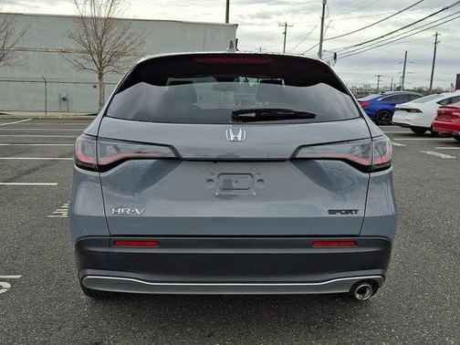 Urban Gray Pearl 2024 Honda HR-V Sport