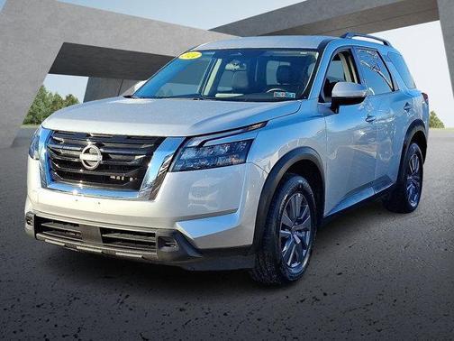 2024 Nissan Pathfinder SV 4WD