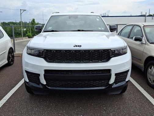 2022 Jeep Grand Cherokee L Altitude