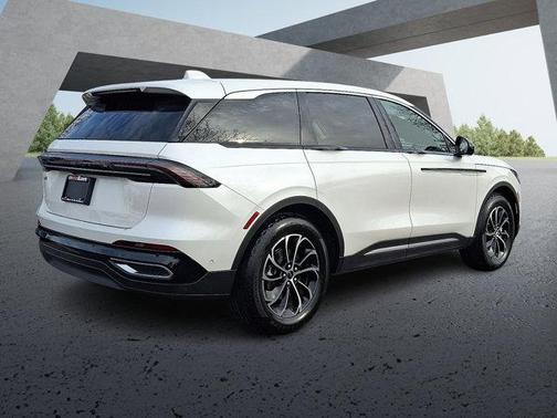 2024 Lincoln Nautilus Premiere