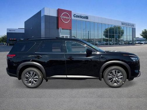 2025 Nissan Pathfinder SV 4WD