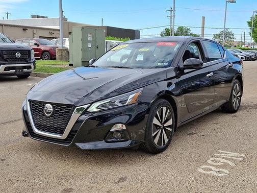 2022 Nissan Altima 2.5 SL