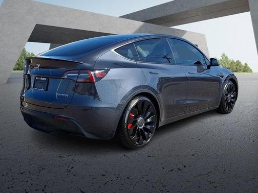 2024 Tesla Model Y Performance Dual Motor All-Wheel Drive