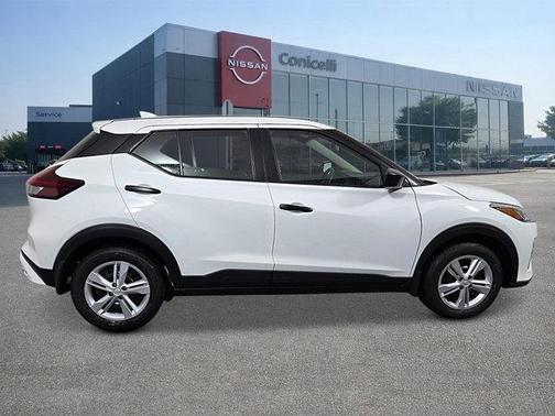 2025 Nissan Kicks S