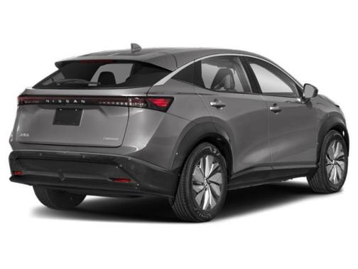 Brilliant Silver Metallic/Black Diamond Pearl 2023 Nissan ARIYA ENGAGE