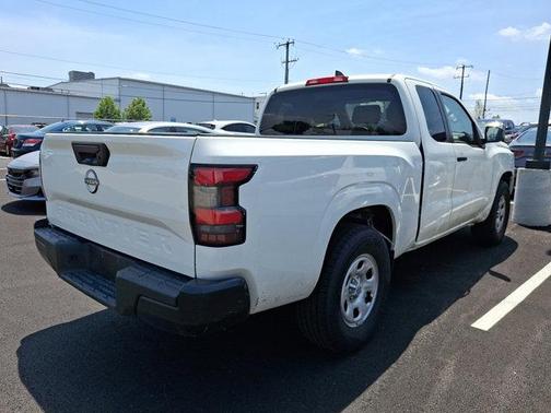 2024 Nissan Frontier S
