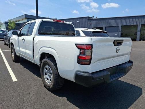 2024 Nissan Frontier S