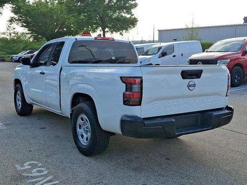 2024 Nissan Frontier S