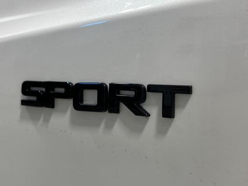 Platinum White Pearl 2027 Honda CR-V Hybrid Sport AWD