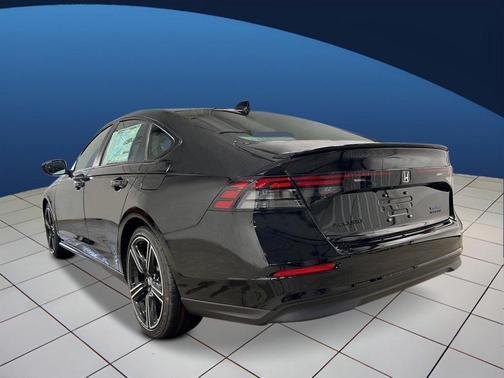 Crystal Black Pearl 2026 Honda Accord Hybrid Sport