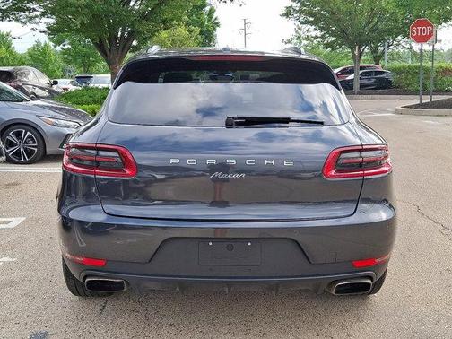 2018 Porsche Macan Base