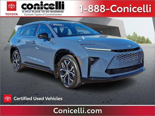 2025 Toyota Crown Signia XLE