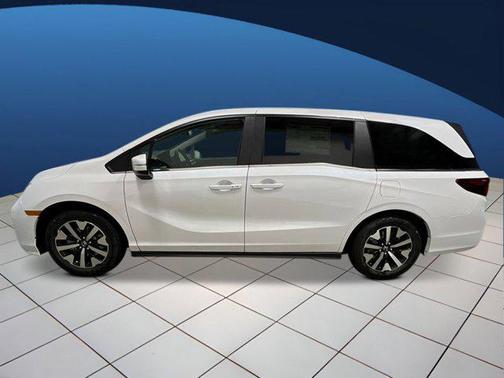 Platinum White Pearl 2026 Honda Odyssey EX-L