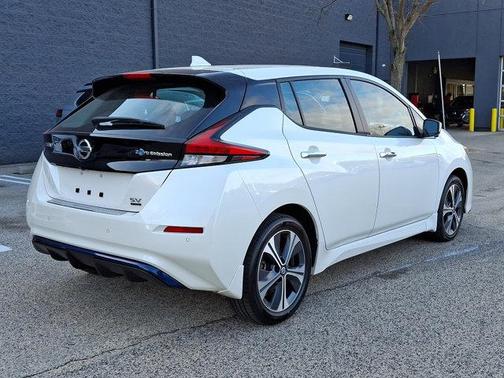 2022 Nissan Leaf SV PLUS 62 kWh