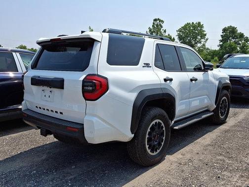 2025 Toyota 4Runner TRD Off Road