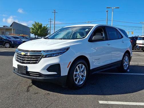 2022 Chevrolet Equinox LS