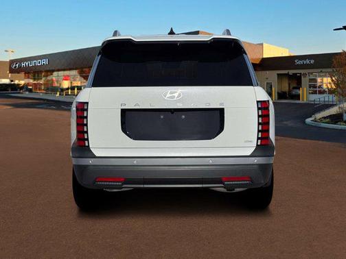Creamy White Pearl 2026 Hyundai PALISADE SEL Premium